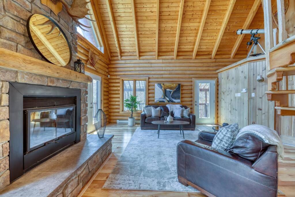 Le Courchevel Luxe Chalet - Private Pool - Jacuzzi - Ski Saint Adolphe D'Howard Exterior foto